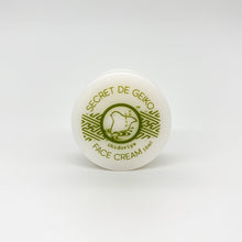 画像をギャラリービューアに読み込む, 3シスターズ ミニフェイスクリームセット