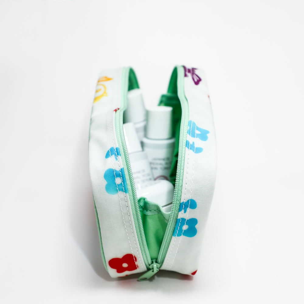 レトロ柄ポーチ